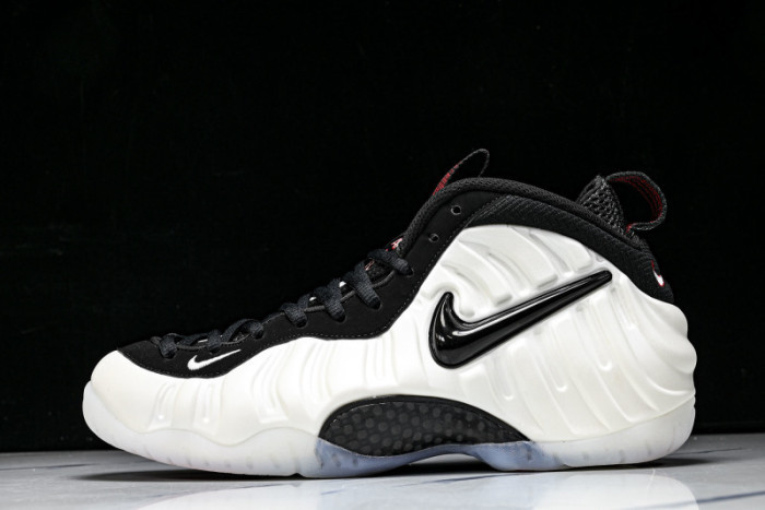 Nike Air Foamposite One ''Pearl'' HF0794-200