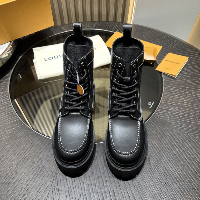L**V**T* BOOTS LVTBS-061