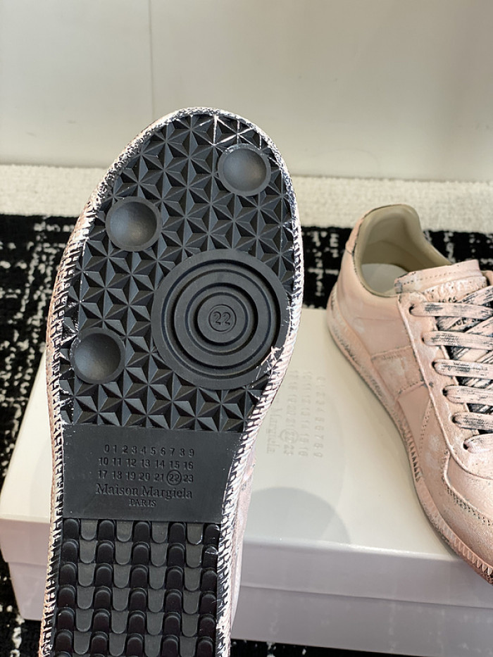 Ma*iso*n Mar*giela MAMA-087