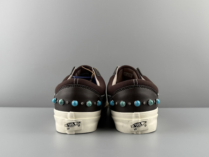 V*ANS SNEAKER VSR-014