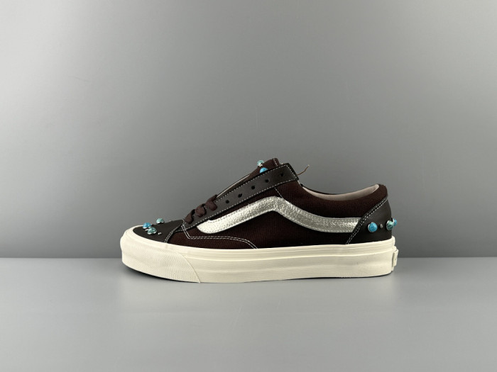 V*ANS SNEAKER VSR-014