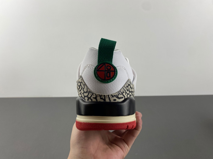 Air Jordan 4 F315371-125