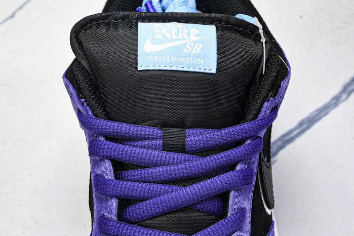 Hayley Wilson x Nike SB Dunk Low "Court Purple" HJ0613-500
