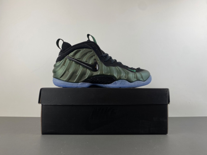 Nike Air Foamposite One “Pine Green” HF0794-300