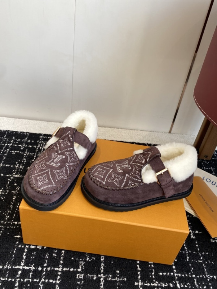 L**V**T* BOOTS LVTBS-049