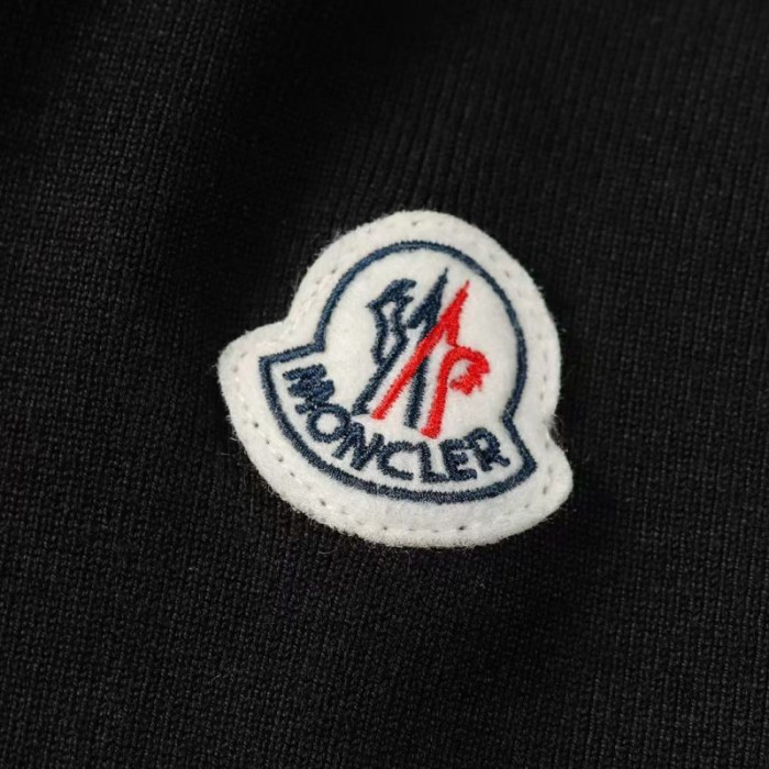 M0NCLER J-045