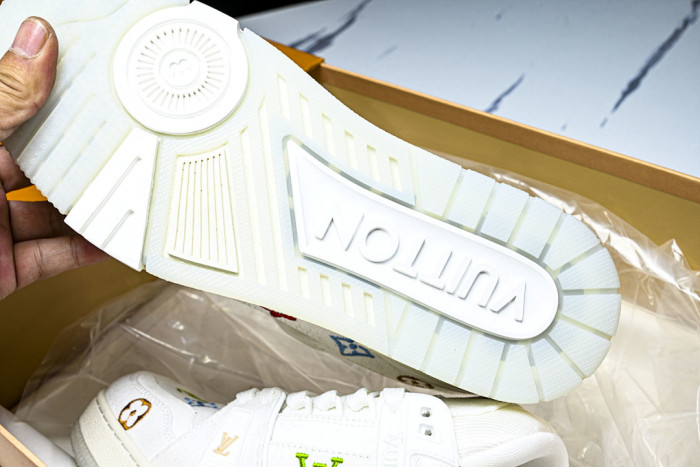 LVT SNEAKERS LVSRS-0116
