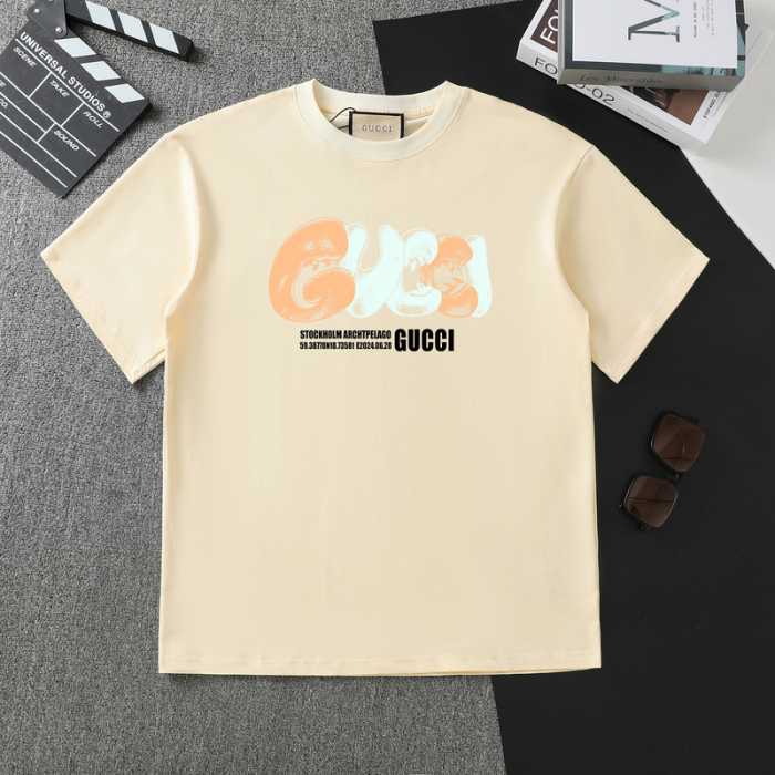 G*UCCI CLOTHES GICS-017