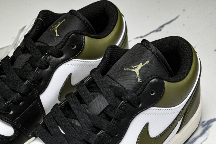 Air Jordan 1 Low 553558-092