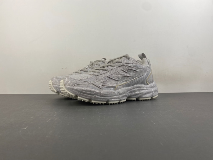 C/O​ SNEAKERS CO-077
