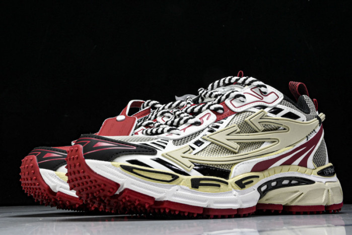 C/O​ SNEAKERS CO-039