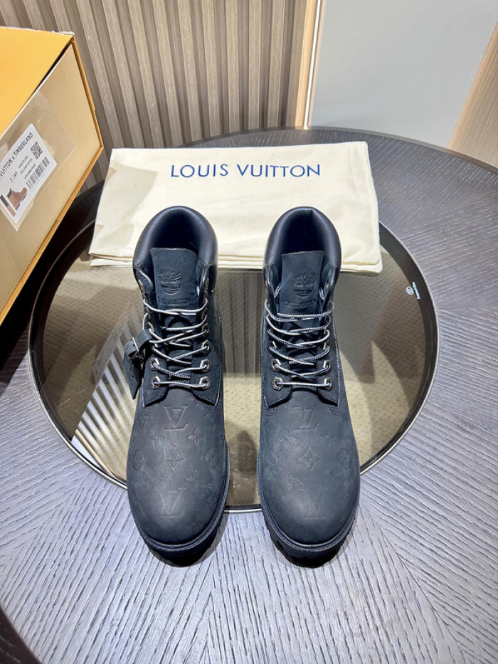 L**V**T* BOOTS LVTBS-017