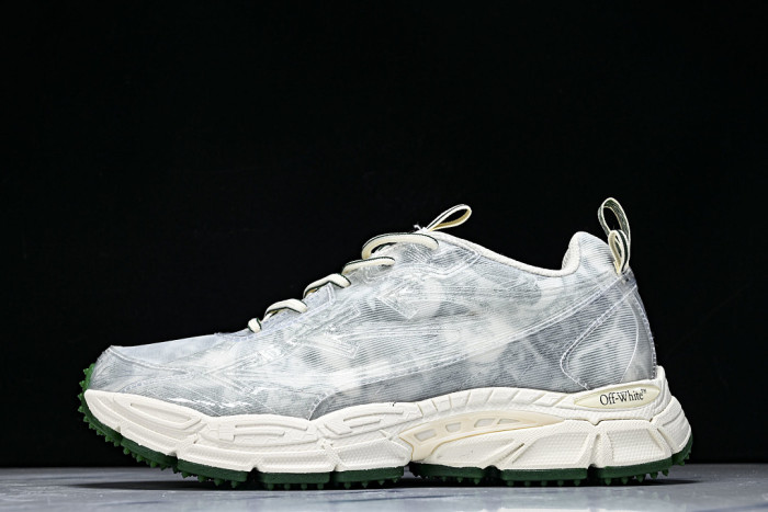 C/O​ SNEAKERS CO-074