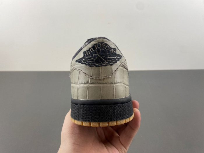 AIR JORDA 1 LOW X LV 1001