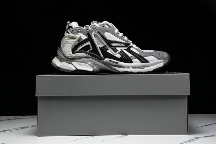 Ba1en*iaga runner btt-209