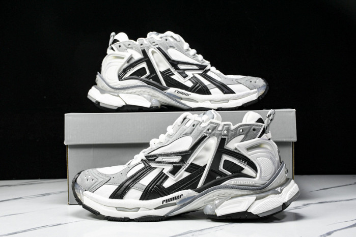Ba1en*iaga runner btt-209