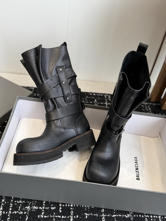 B*ALE*NGA BOOT BSB-057