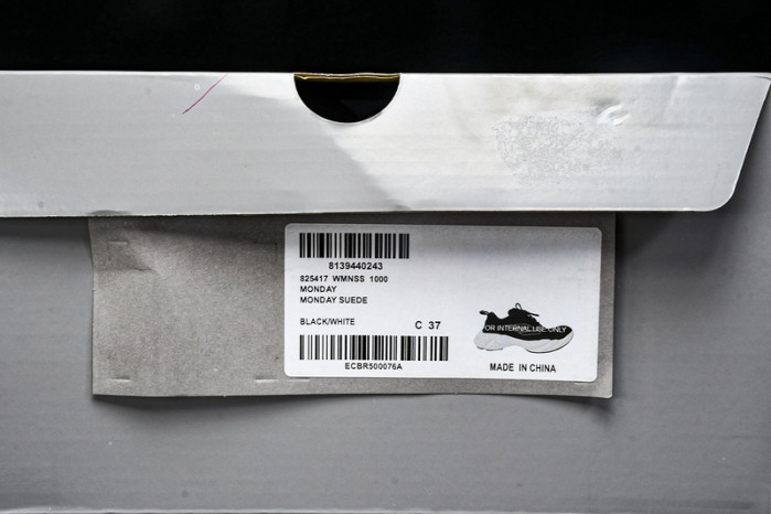 B*al*enciaga Monday Sneaker WMNSS1000
