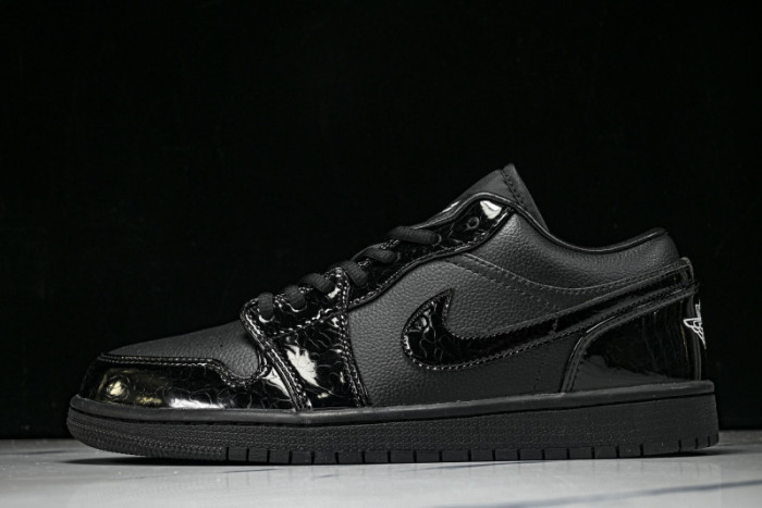 Air Jordan 1 Low HJ7743-010