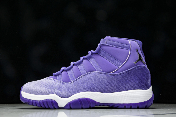 Air Jordan 11 CT8012-555
