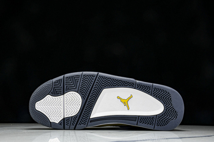 Jordan 4 Retro "Lightning" CT8527-700