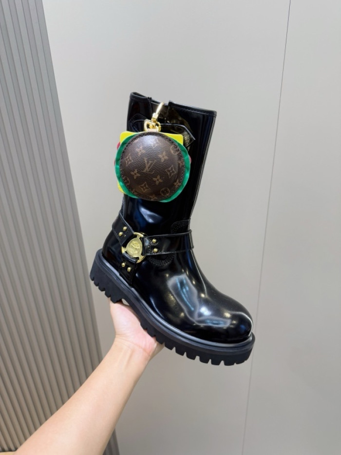 L**V**T* BOOTS LVTBS-053