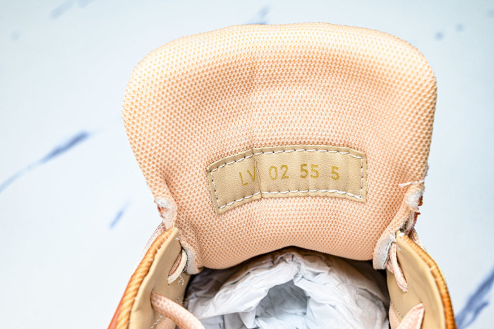 LVT SNEAKERS LVSRS-0117