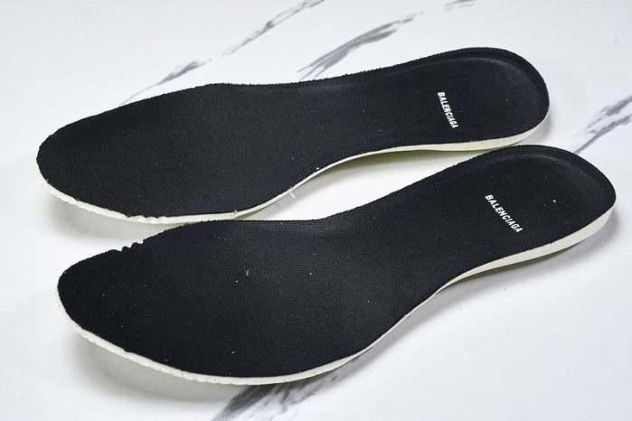 B*al*enciaga Monday Sneaker BMS-004