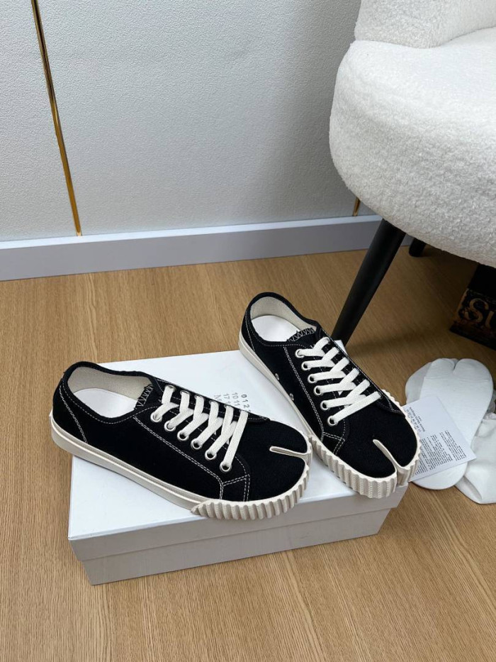 Ma*iso*n Mar*giela MAMA-0152