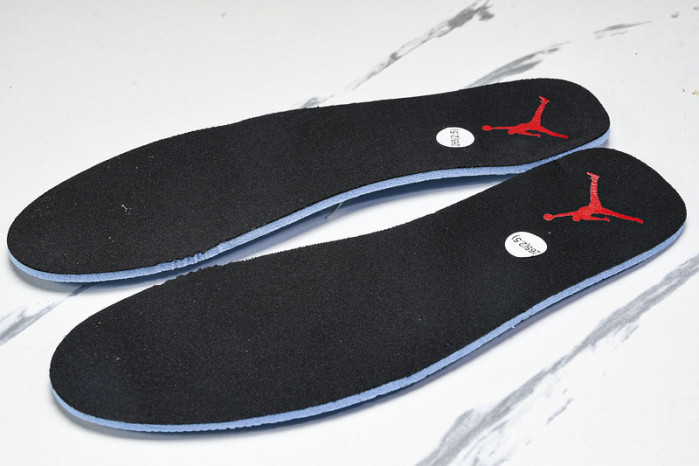 Air Jordan 1 Low SE Black Toe IB8971-106