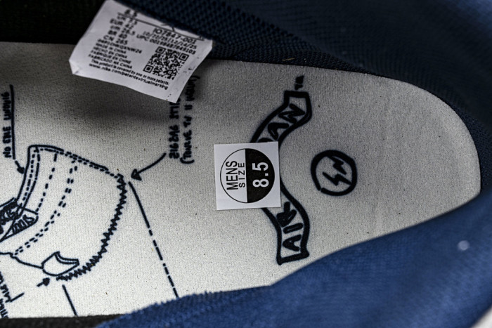 Fragment x Union x Air Jordan 1 Retro IO7847-001