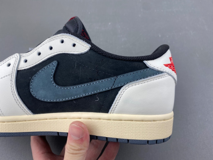 Travis Scott x Air Jordan AJ 1 Low DZ4137-700