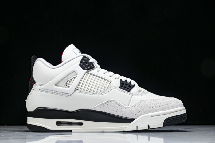 Air Jordan 4“Flight Club”Sail/Black-University Red IM4002-100