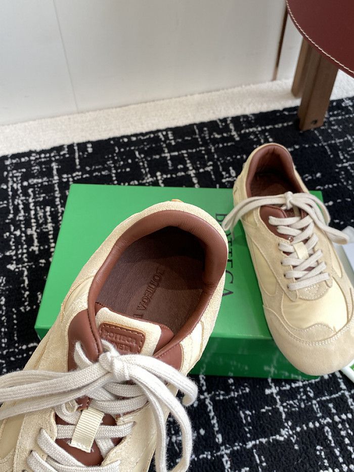 b0tt*ga Ven*ta sneaker bvs-036