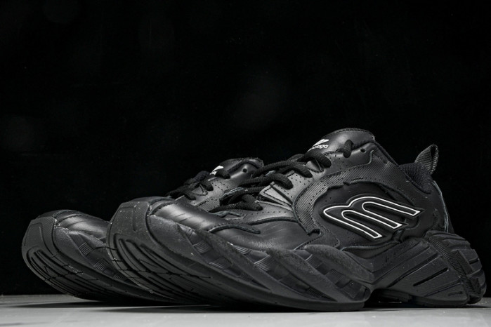 B*al*enciaga Monday Sneaker BMS-001