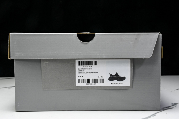 B*al*enciaga Monday Sneaker BMS-001
