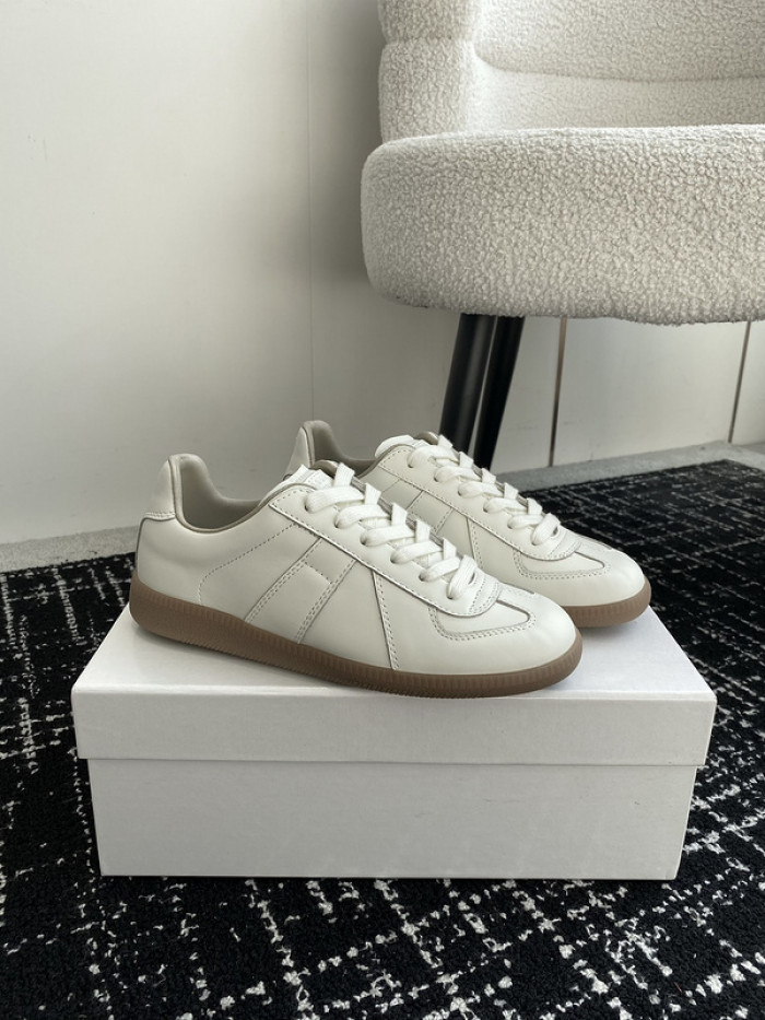 Ma*iso*n Mar*giela MAMA-040