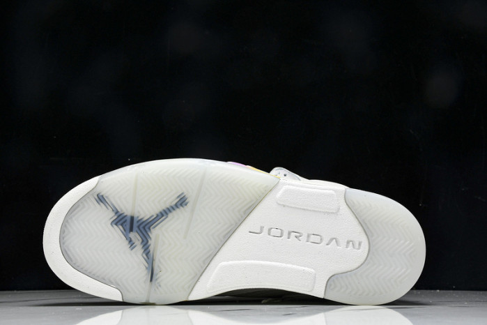 Air Jordan 5 Low "Light Orewood Brown" HF3183-001