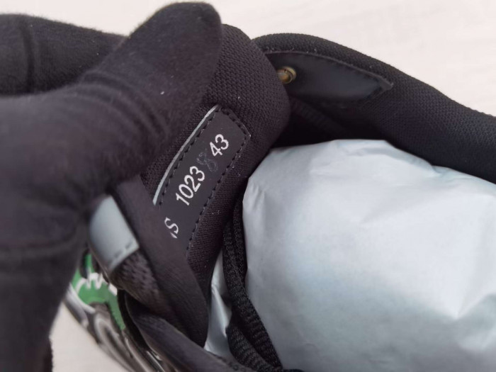 DR B30 SNEAKER DRB-059