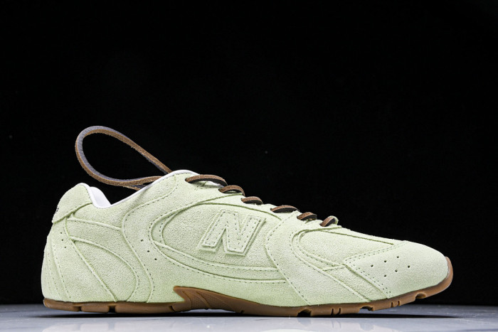 New Balance x Mi­uMi­u 530 MM-001