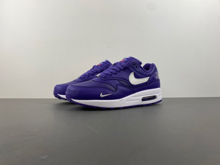 Svp*me x nike air max 1 “varsity purple” hf8813-500