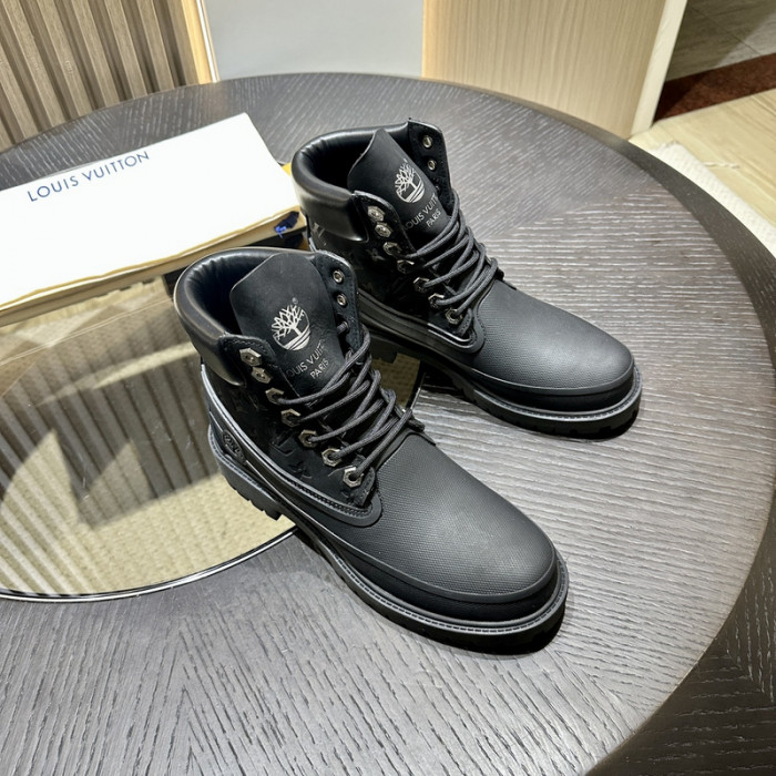 L**V**T* BOOTS LVTBS-024