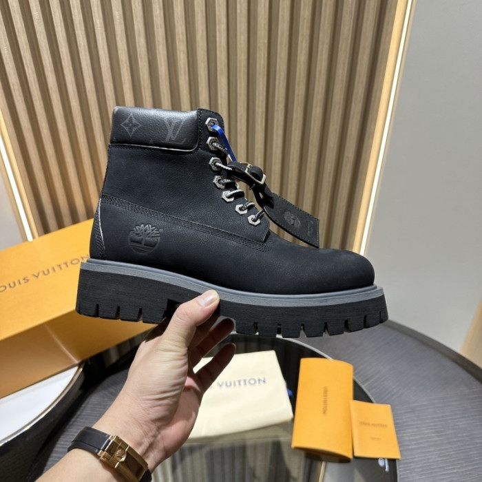 L**V**T* BOOTS LVTBS-044