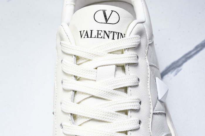 V*ALEN*TINO V0-024