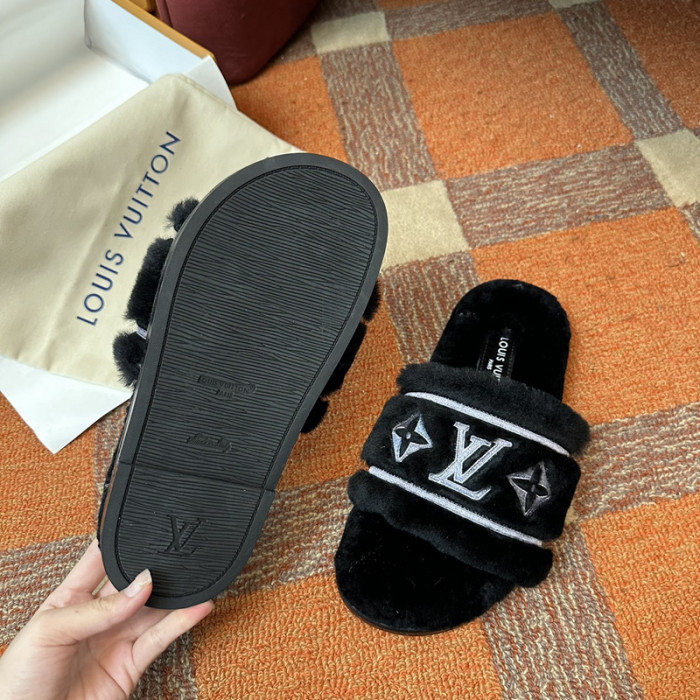 LO** VUI* SANDALS LV-170073
