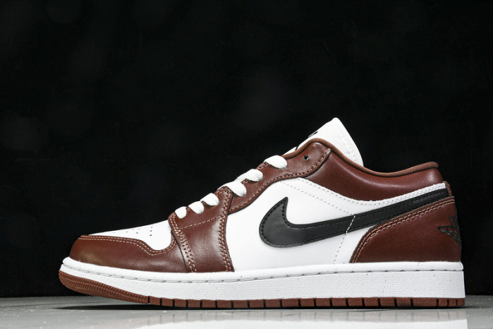 Jordan 1 Low SE “Dark Pony ” HF3148-102
