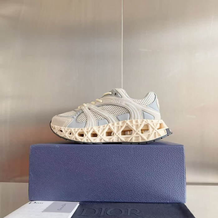 D10r x kaws b35 nxt drb35-002