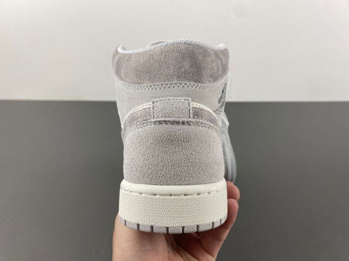 Air Jordan 1 Mid FQ7720-002