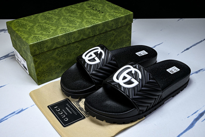 GC SANDALS GC-sy-048