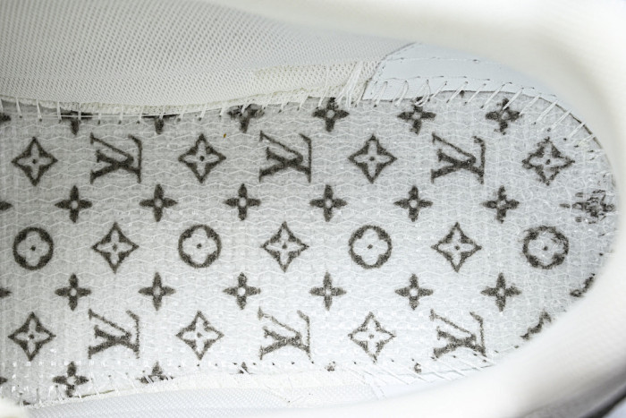 LVT SNEAKERS LVSRS-0106